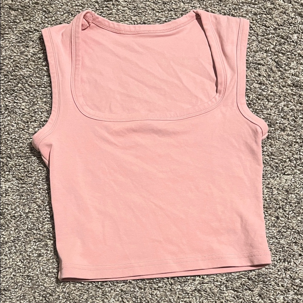 Pink tank top